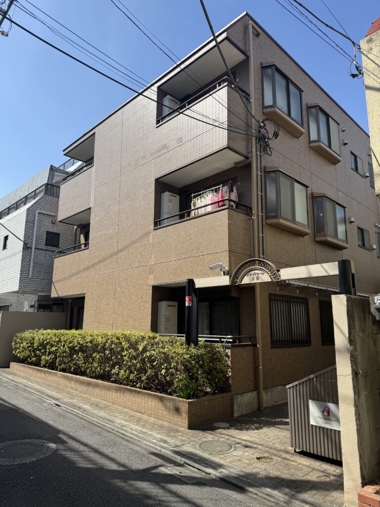 グランドゥール新宿